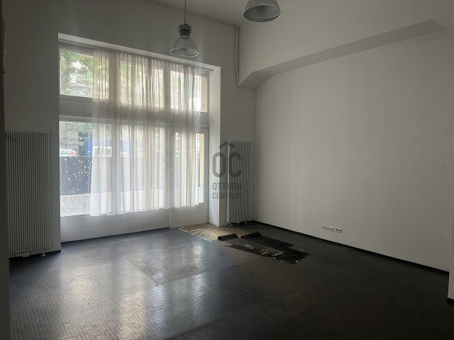 Eladó ipari ingatlan, Budapesten, V. kerületben 330 M Ft