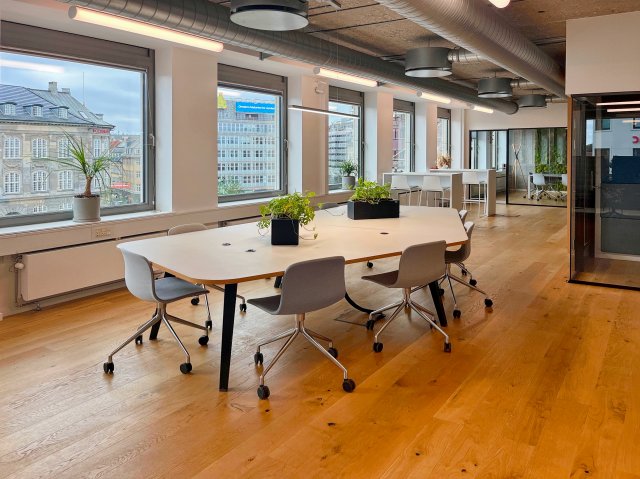 Kiadó iroda, Budapesten, XI. kerületben, Fehérvári úton