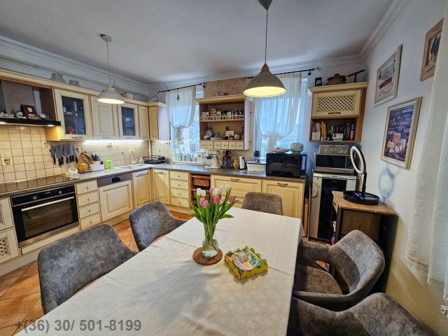 Eladó családi ház, Debrecenben 124.9 M Ft, 5 szobás