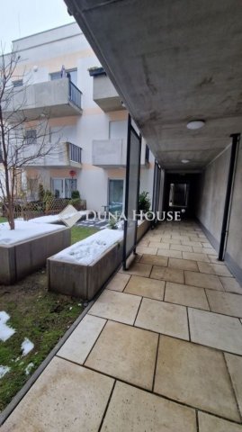 Eladó téglalakás, Budapesten, XV. kerületben 82.5 M Ft, 2 szobás