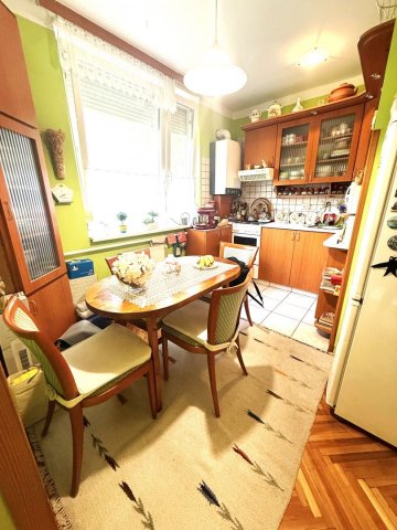 Eladó téglalakás, Debrecenben 64.9 M Ft, 2 szobás