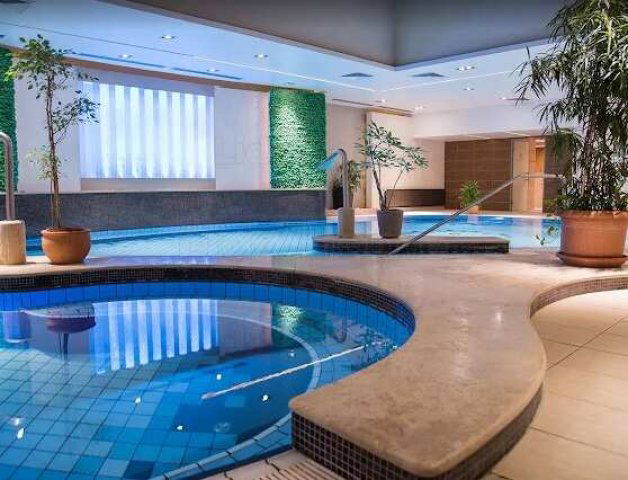 Eladó téglalakás, Hévízen 46.5 M Ft, 1 szobás