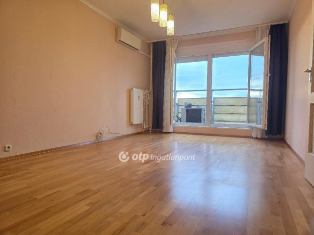 Eladó panellakás, Budapesten, IV. kerületben 77.9 M Ft