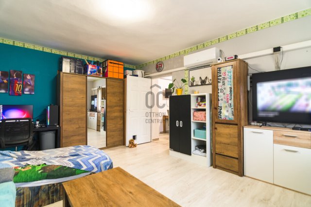 Eladó téglalakás, Székesfehérvárott 71 M Ft, 3 szobás