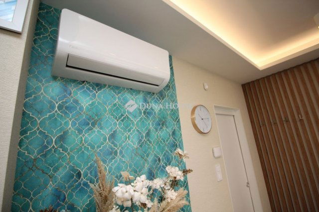 Eladó üzlethelyiség, Kecskeméten 45 M Ft, 2 szobás