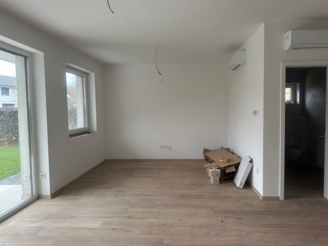 Eladó téglalakás, Debrecenben 135 M Ft, 4 szobás