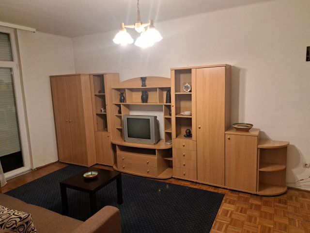 Kiadó téglalakás, albérlet, Debrecenben 160 E Ft / hó, 2 szobás