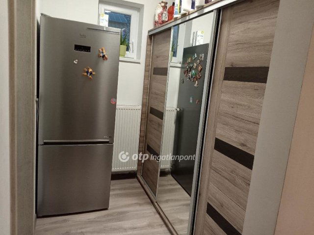 Eladó ikerház, Érden 91.9 M Ft, 2 szobás / költözzbe.hu