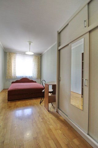 Kiadó panellakás, albérlet, Debrecenben 230 E Ft / hó, 2 szobás
