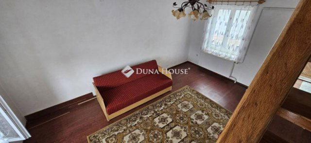 Eladó családi ház, Szentlőrinckátán 35 M Ft, 3 szobás