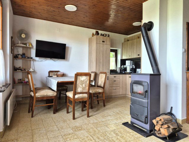 Eladó nyaraló, Ábrahámhegyen 79.9 M Ft, 1+2 szobás