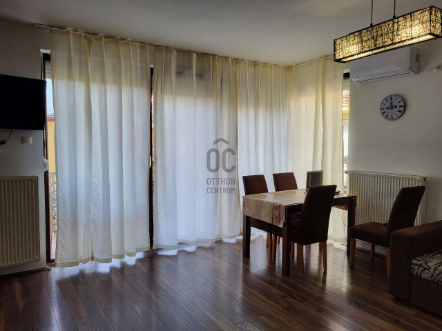 Kiadó téglalakás, albérlet, Siófokon 200 E Ft / hó, 2 szobás