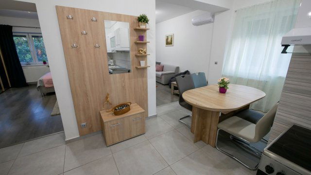 Kiadó téglalakás, albérlet, Debrecenben 260 E Ft / hó, 2 szobás