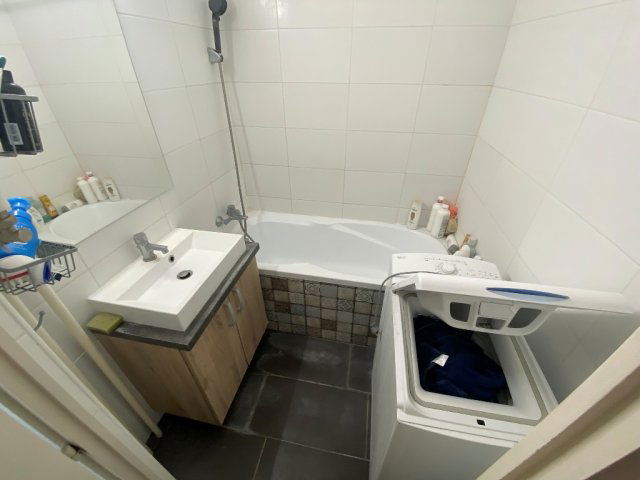 Kiadó panellakás, albérlet, Pécsett, Rókus utcában, 2 szobás