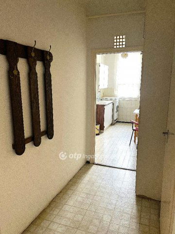 Eladó panellakás, Salgótarjánban 22 M Ft, 2 szobás