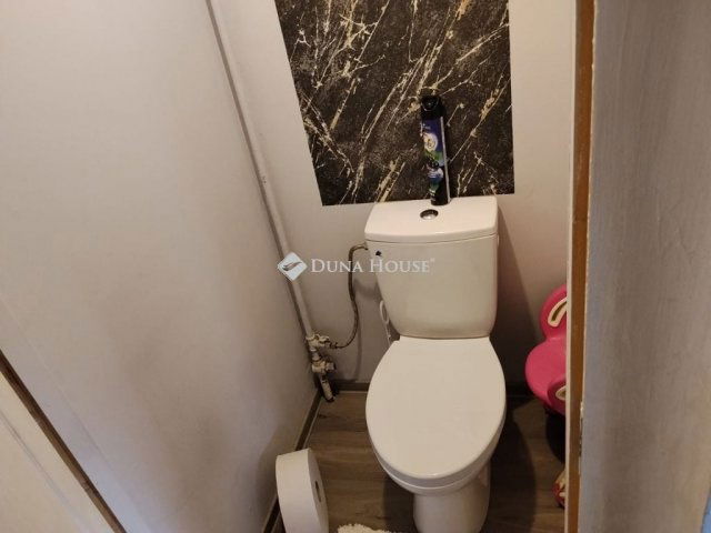 Eladó családi ház, Tótkomlóson 17.5 M Ft, 2 szobás