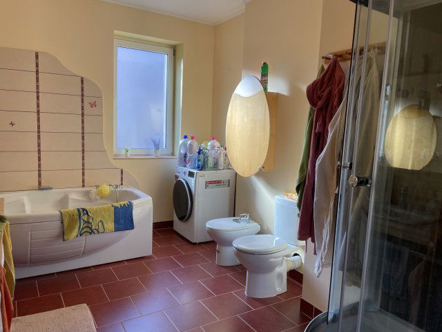 Eladó családi ház, Budapesten, XIV. kerületben 285 M Ft