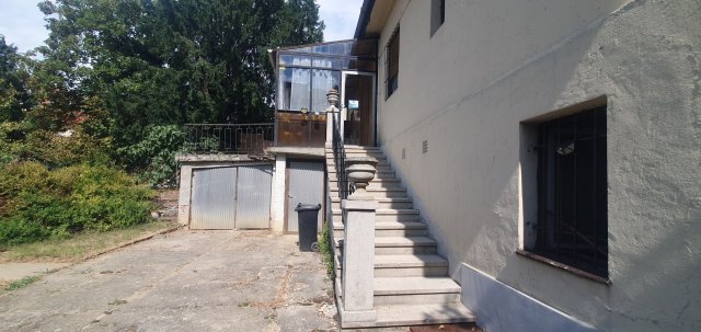 Eladó családi ház, Hévízen 220 M Ft, 3+1 szobás