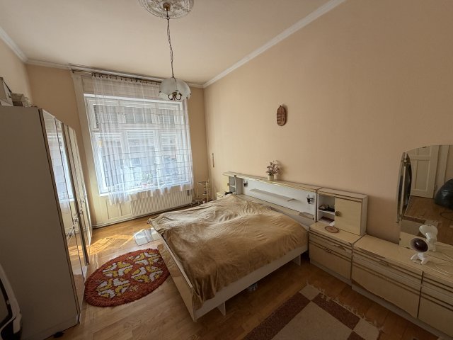 Eladó téglalakás, XIII. kerületben, Victor Hugo utcában