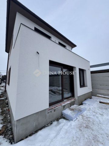 Eladó ikerház, Vecsésen 124.99 M Ft, 4 szobás