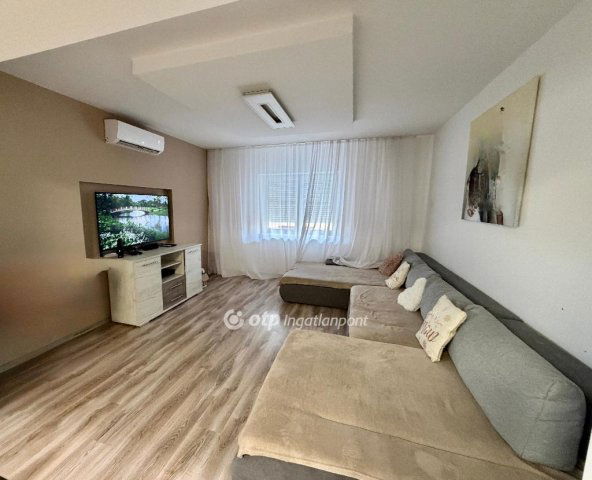 Eladó családi ház, Szécsényen 45 M Ft, 3 szobás