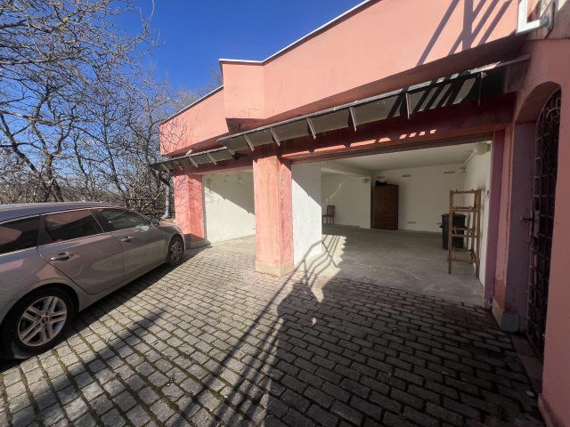 Eladó családi ház, Budapesten, II. kerületben 379 M Ft, 4 szobás