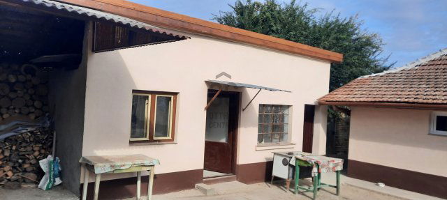Eladó családi ház, Tiszaalpáron 39.5 M Ft, 2 szobás
