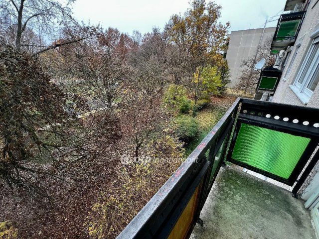 Eladó panellakás, Tiszavasváriban 18.49 M Ft, 2 szobás