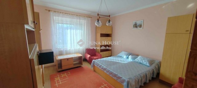 Eladó családi ház, Fityeházon 29.99 M Ft, 4 szobás