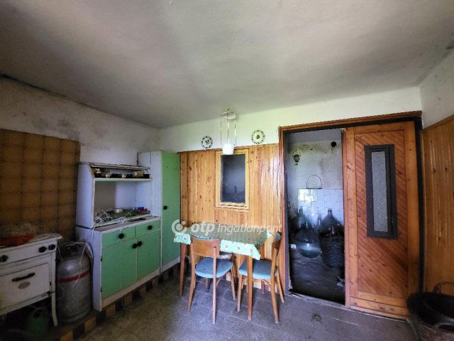 Eladó mezogazdasagi ingatlan, Gyulakeszin 79.9 M Ft