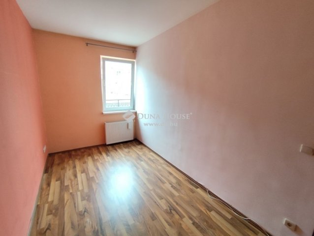 Eladó téglalakás, Budapesten, VI. kerületben 99.9 M Ft, 3 szobás