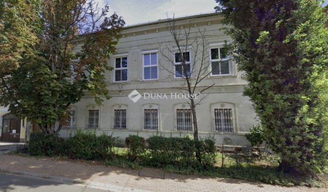 Eladó téglalakás, Szegeden 79.9 M Ft, 3+2 szobás