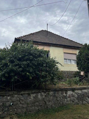 Eladó családi ház, Salgótarjánban 13.6 M Ft, 2 szobás