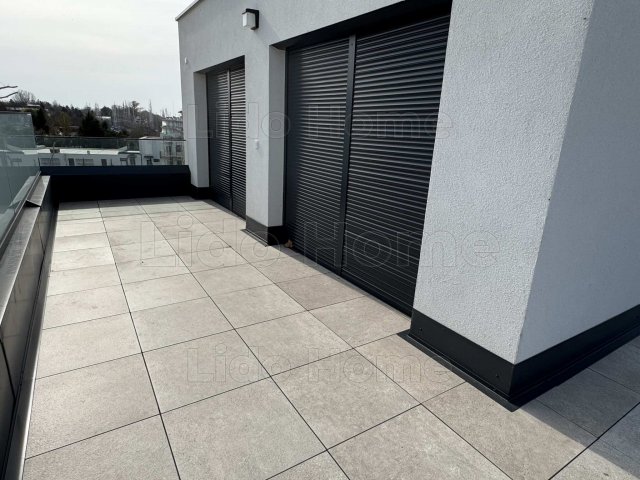 Eladó téglalakás, Balatonszemesen 194.9 M Ft, 4 szobás