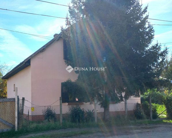 Eladó családi ház, Dobozon 20.9 M Ft, 4 szobás