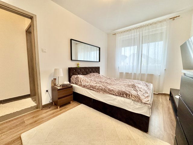 Eladó téglalakás, Dunakeszin 99.95 M Ft, 4 szobás