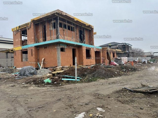 Eladó családi ház, Budapesten, XVIII. kerületben 169.9 M Ft