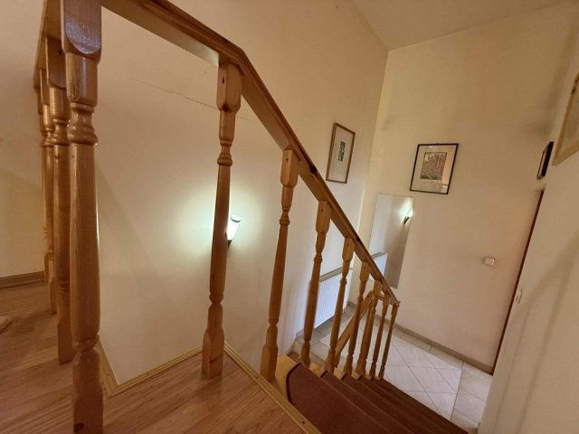 Eladó ikerház, Kecskeméten 79.99 M Ft, 4 szobás