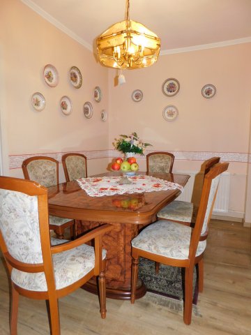 Eladó téglalakás, Keszthelyen 59.9 M Ft, 3 szobás