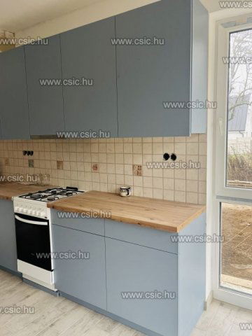 Eladó ikerház, Tahitótfalun 89.9 M Ft, 3 szobás