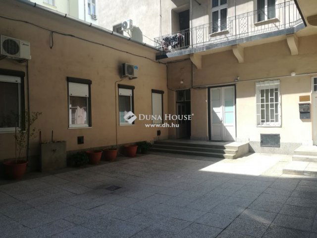 Eladó iroda, Budapesten, V. kerületben 299 M Ft