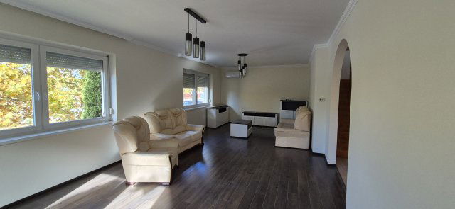 Kiadó családi ház, albérlet, Debrecenben, Lahner utcában