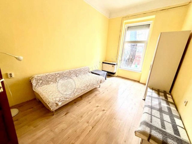 Eladó téglalakás, VIII. kerületben, Diószegi Sámuel utcában