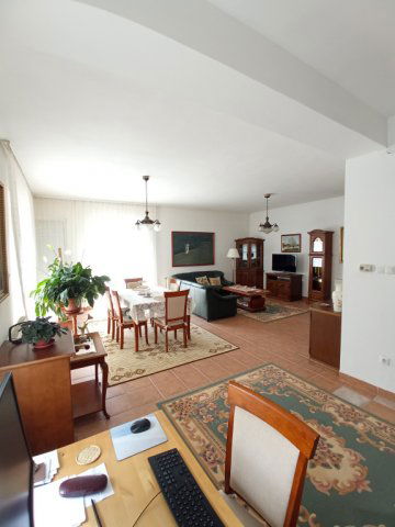 Eladó családi ház, Halásztelken 107.8 M Ft, 4 szobás