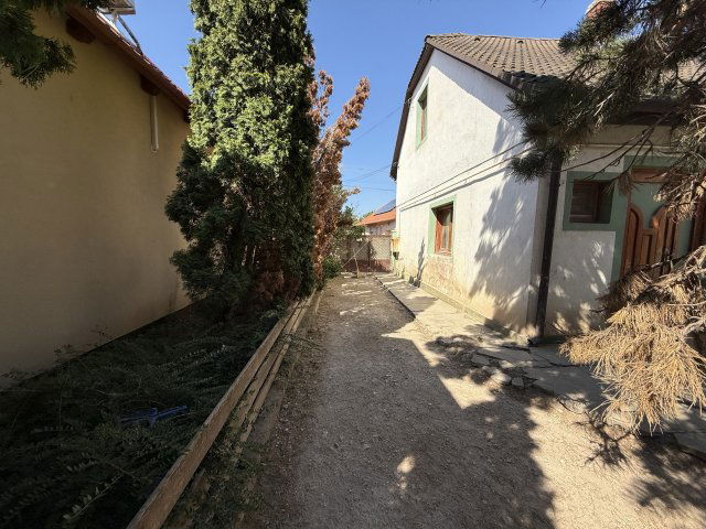 Eladó családi ház, Veszprémben 79.9 M Ft, 3+1 szobás