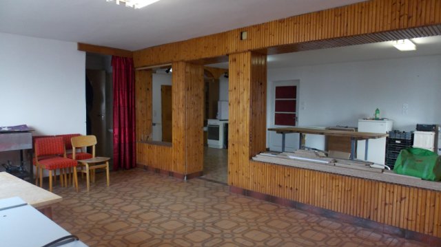 Eladó üzlethelyiség, Jászszentlászlón 49 M Ft, 4+1 szobás