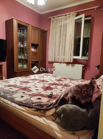 Eladó családi ház, Ócsán 64.5 M Ft, 4 szobás