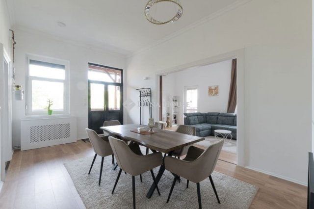 Eladó téglalakás, Budapesten, X. kerületben 165 M Ft, 4 szobás