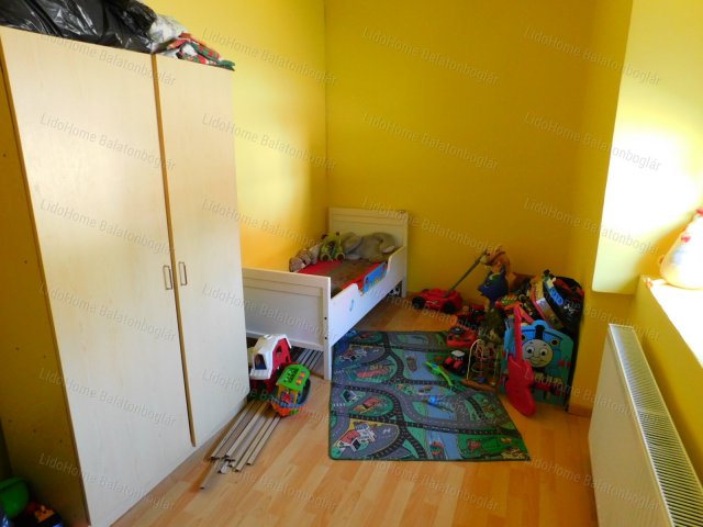 Eladó családi ház, Gyugyon 26.5 M Ft, 2+2 szobás