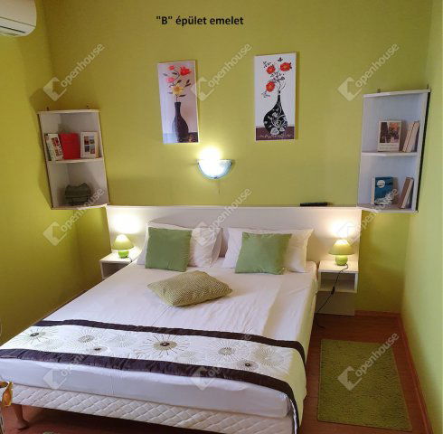 Eladó családi ház, Siófokon 190 M Ft, 5 szobás